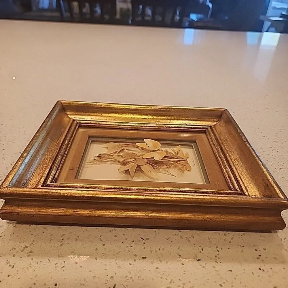 Decorative Gold Colored Photo Frame w/dehydrated Butterfly Flowers 7.5
